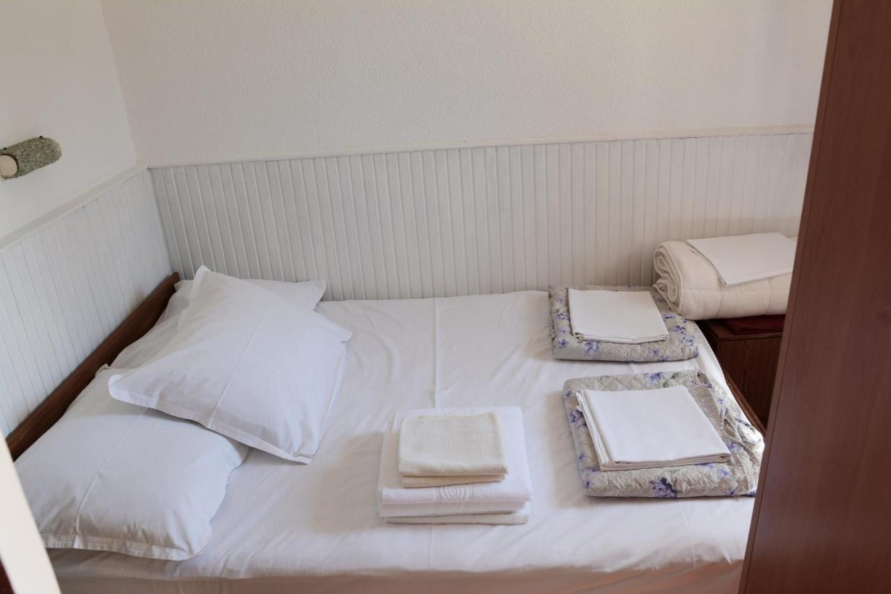 Holiday House Punta Blue & Orange 5M From The Sea, Island Cres Punta Križa Exterior foto