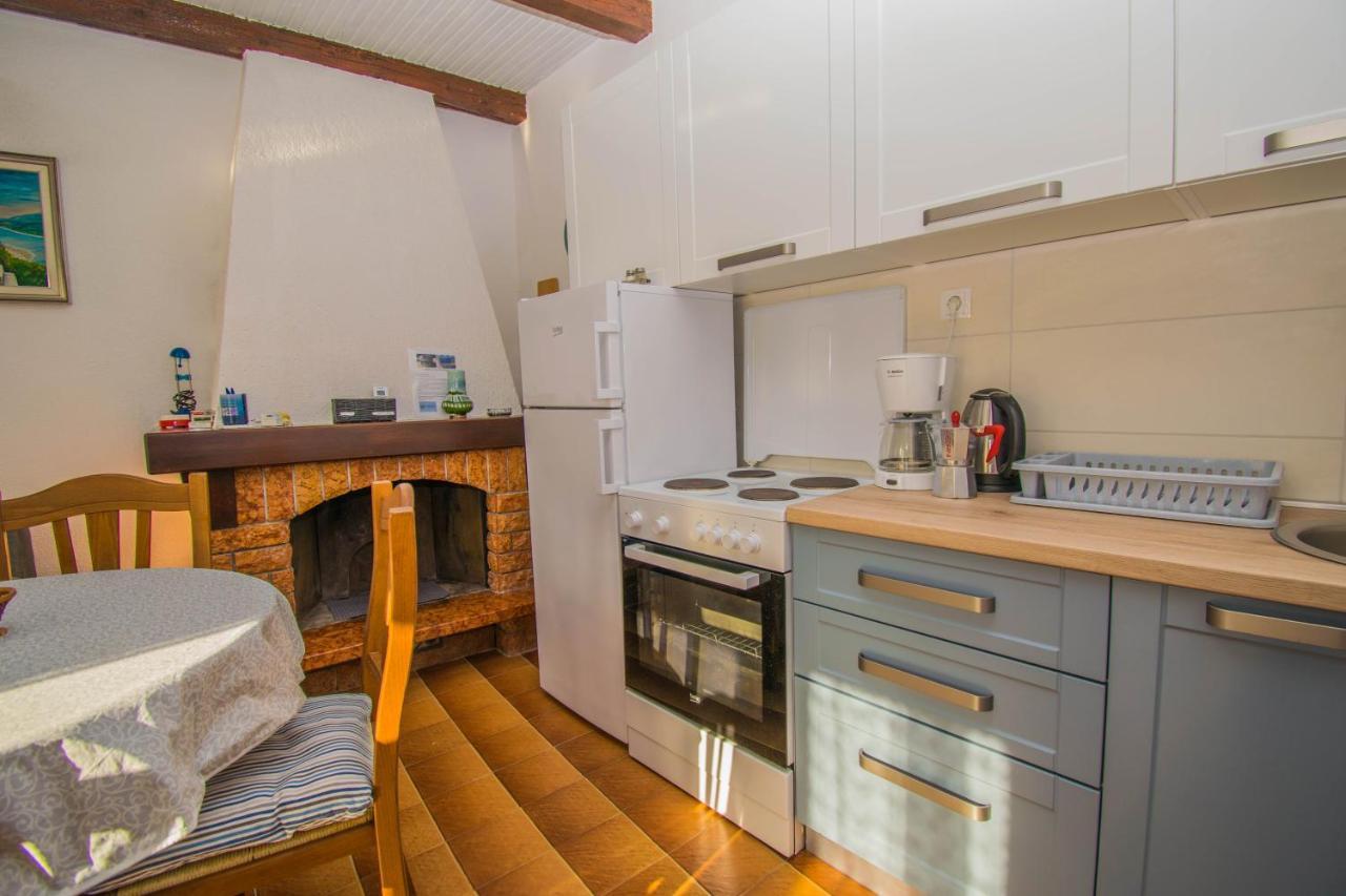 Holiday House Punta Blue & Orange 5M From The Sea, Island Cres Punta Križa Exterior foto